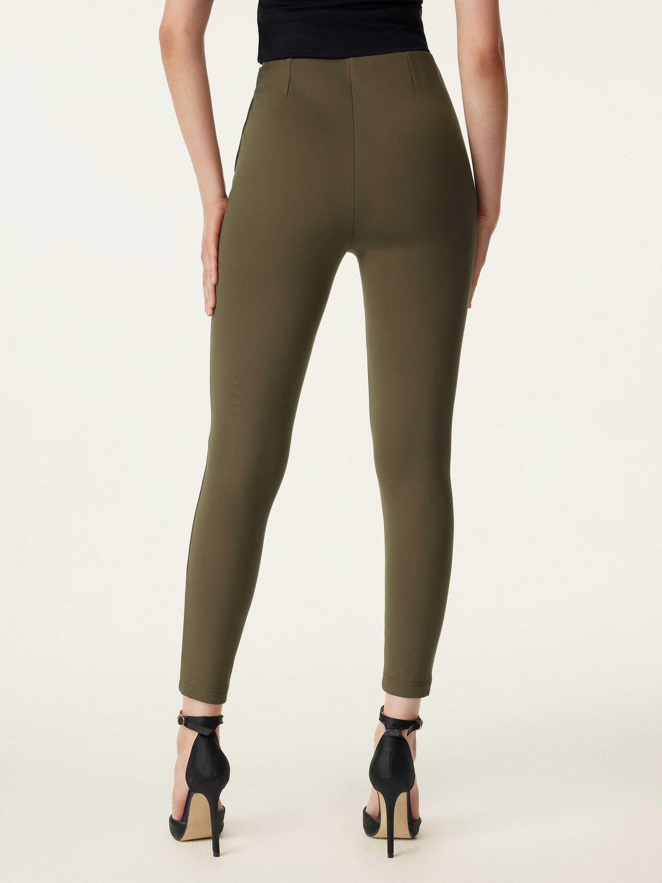 High Rise Pull-on Ankled Skinny Pant