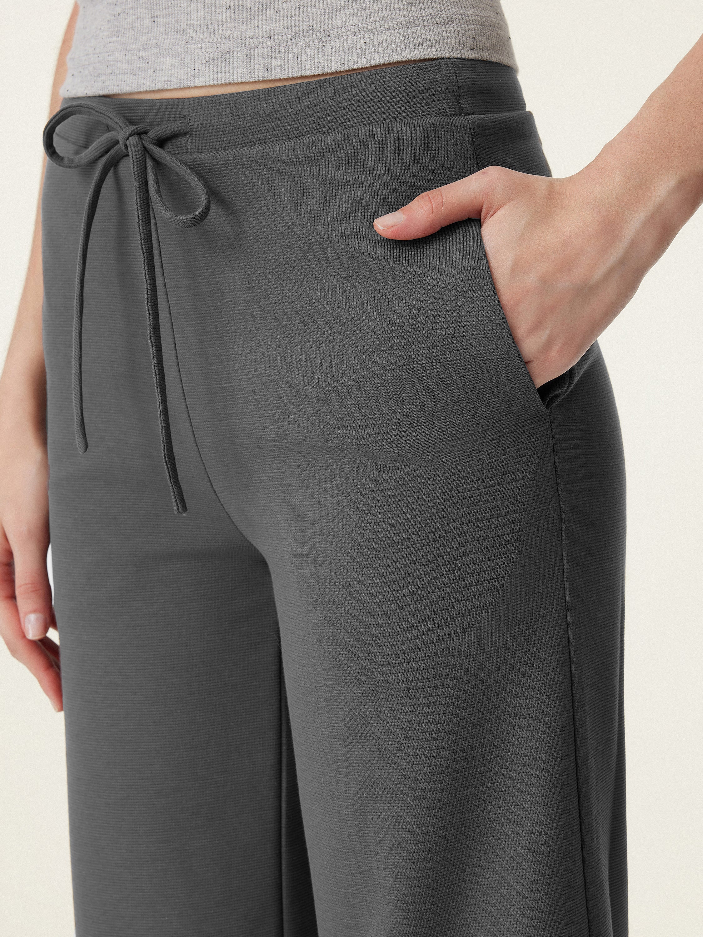 Mid Rise Drawstring Wide Leg Pant with Pockets Mid Rise Drawstring Wide Leg Pant with Pockets