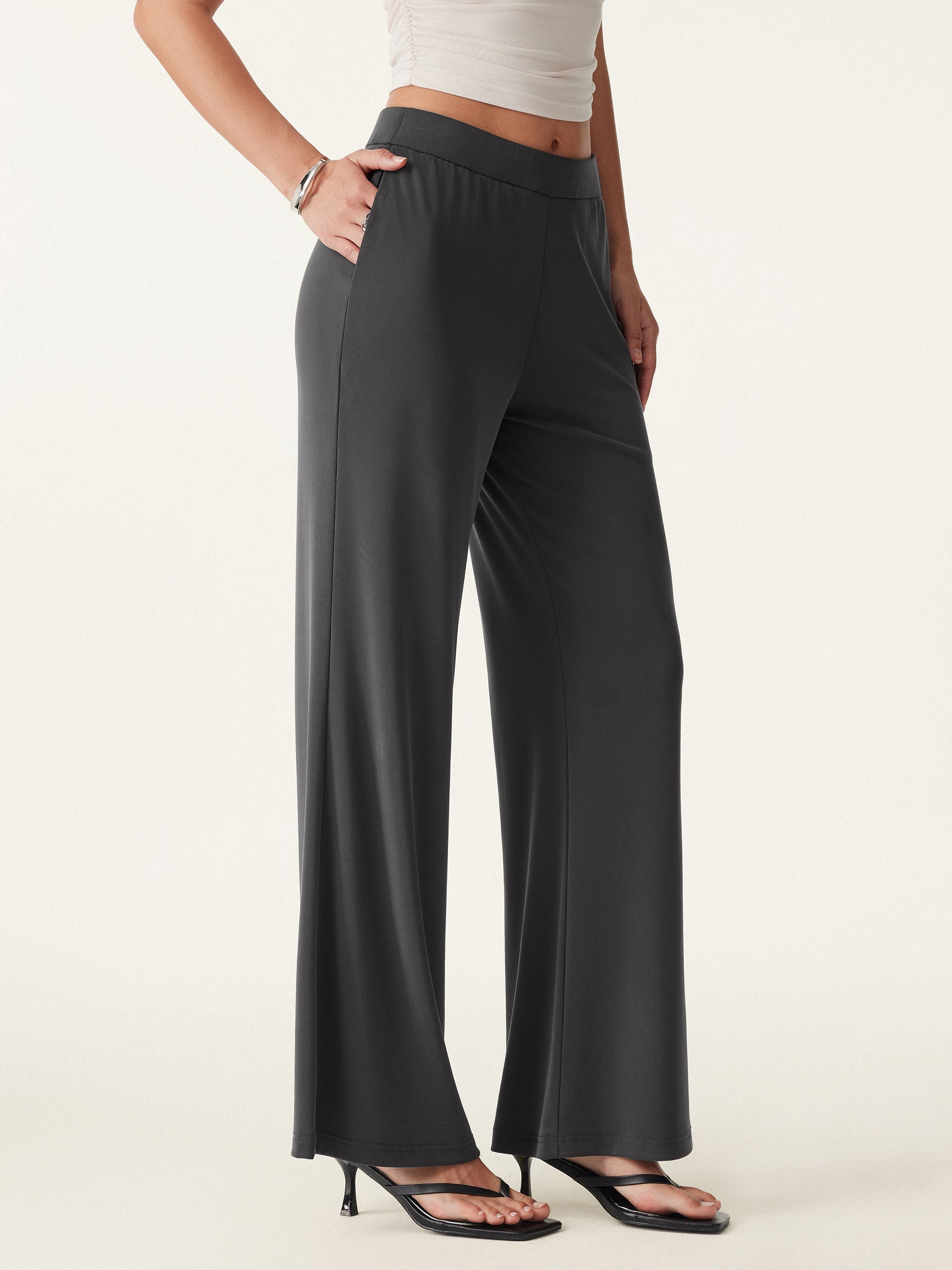 Wide Leg Pull-on Pant with Pockets Wide Leg Pull-on Pant with Pockets