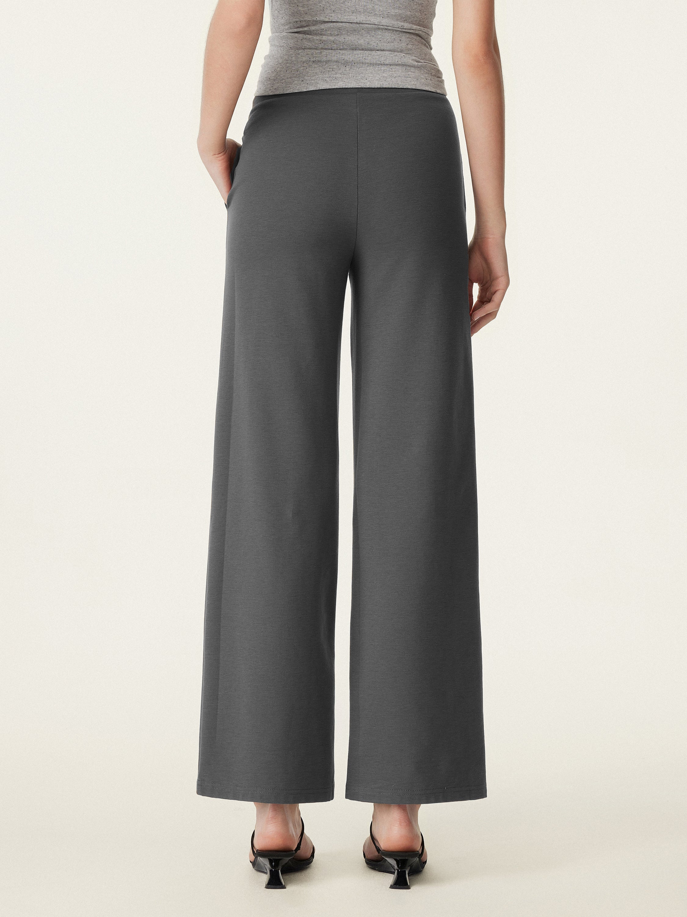 Mid Rise Drawstring Wide Leg Pant with Pockets Mid Rise Drawstring Wide Leg Pant with Pockets