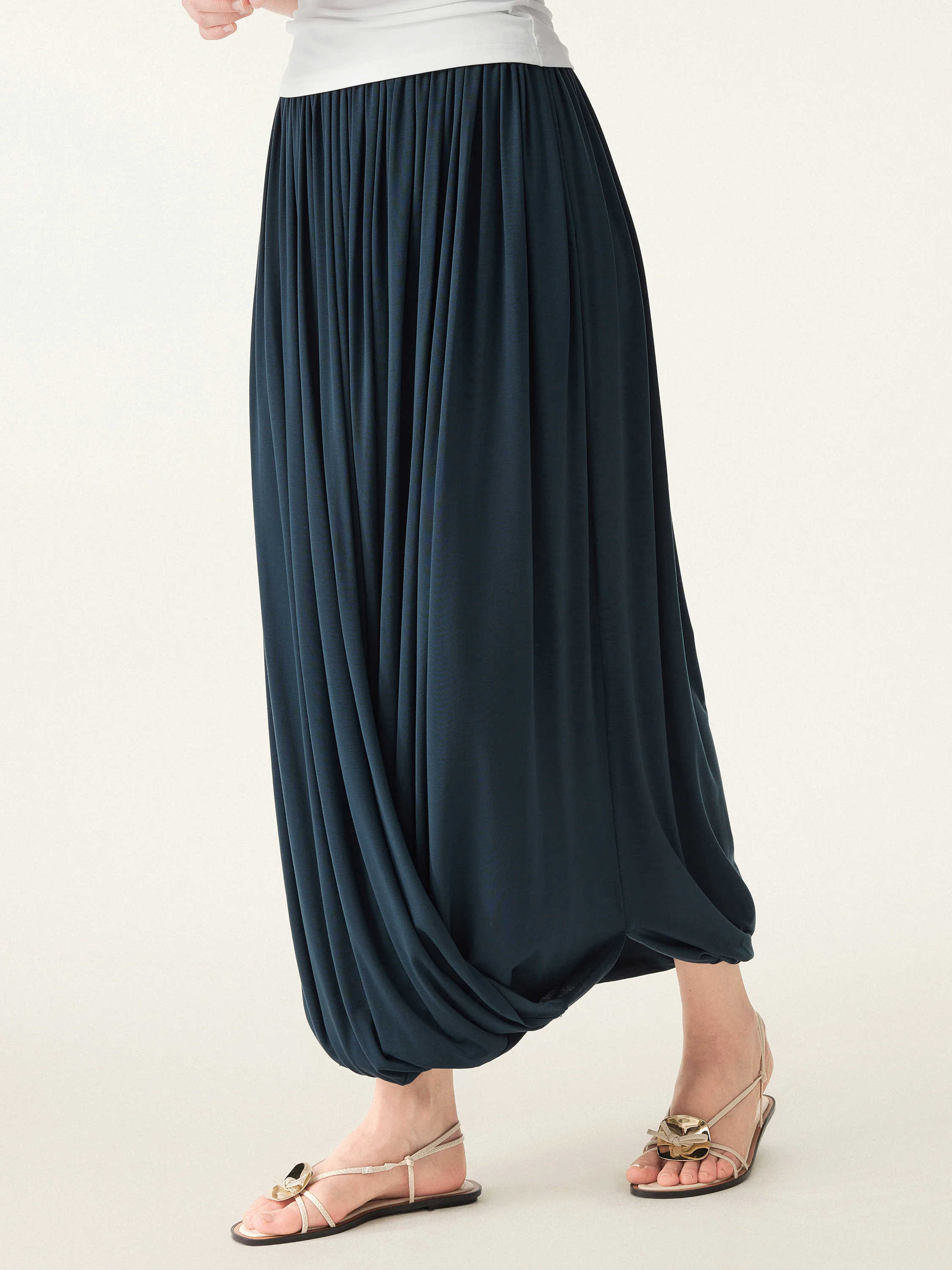 Artsy Twisted Hem Maxi Pull-on Skirt