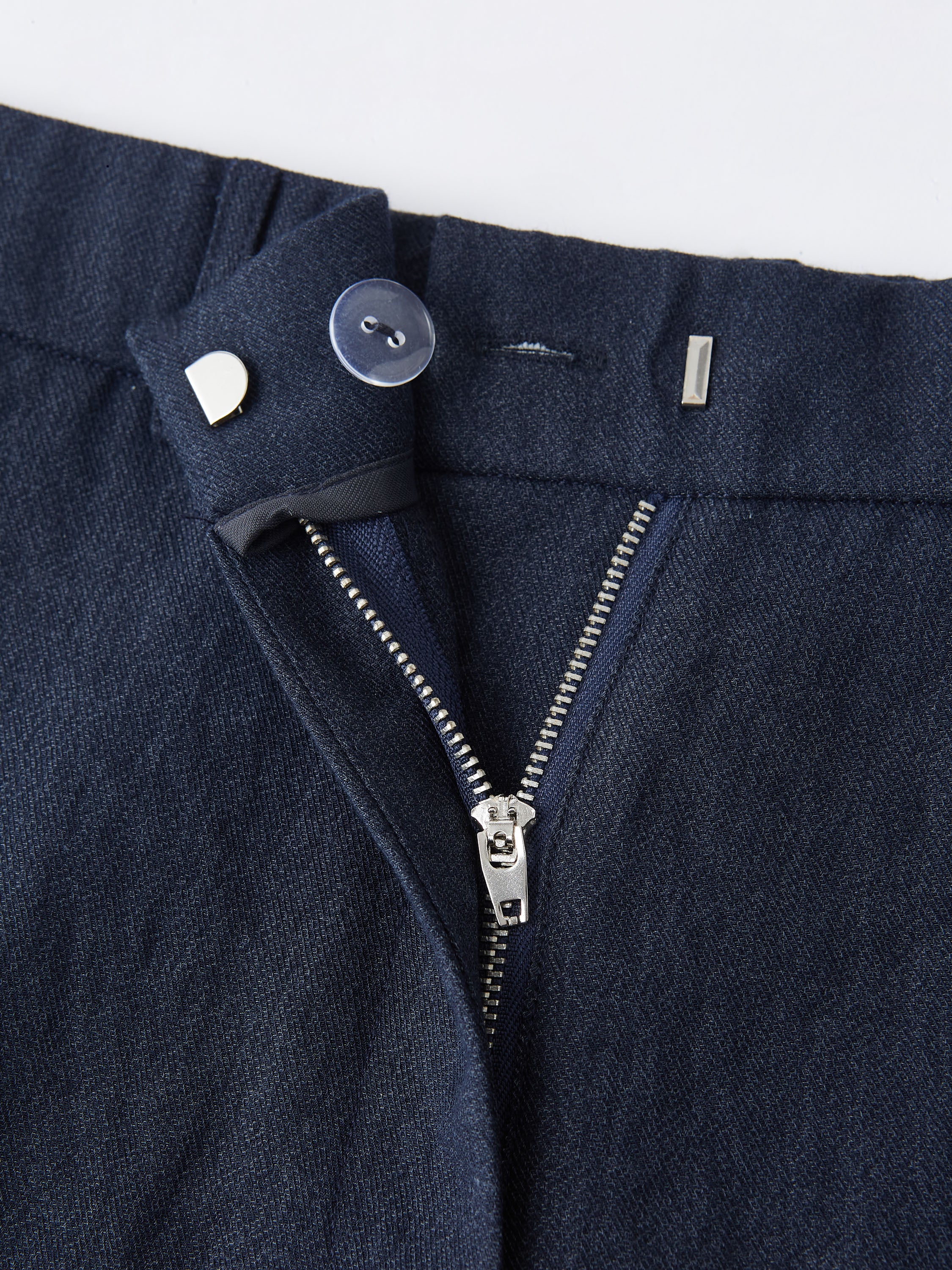 European Linen Mid Rise Flared Pant with Pockets European Linen Mid Rise Flared Pant with Pockets