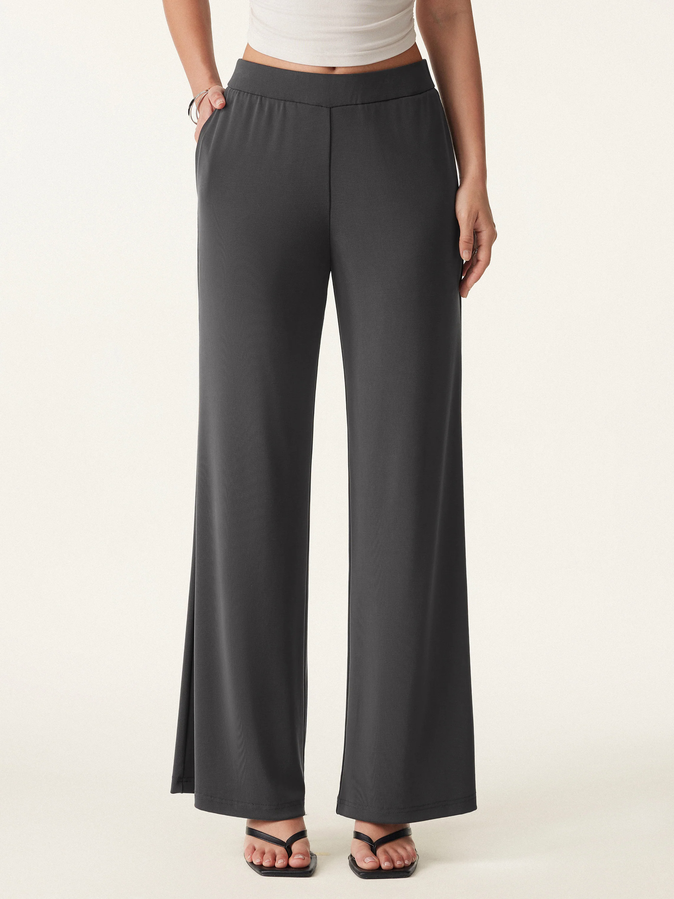 Wide Leg Pull-on Pant with Pockets Wide Leg Pull-on Pant with Pockets