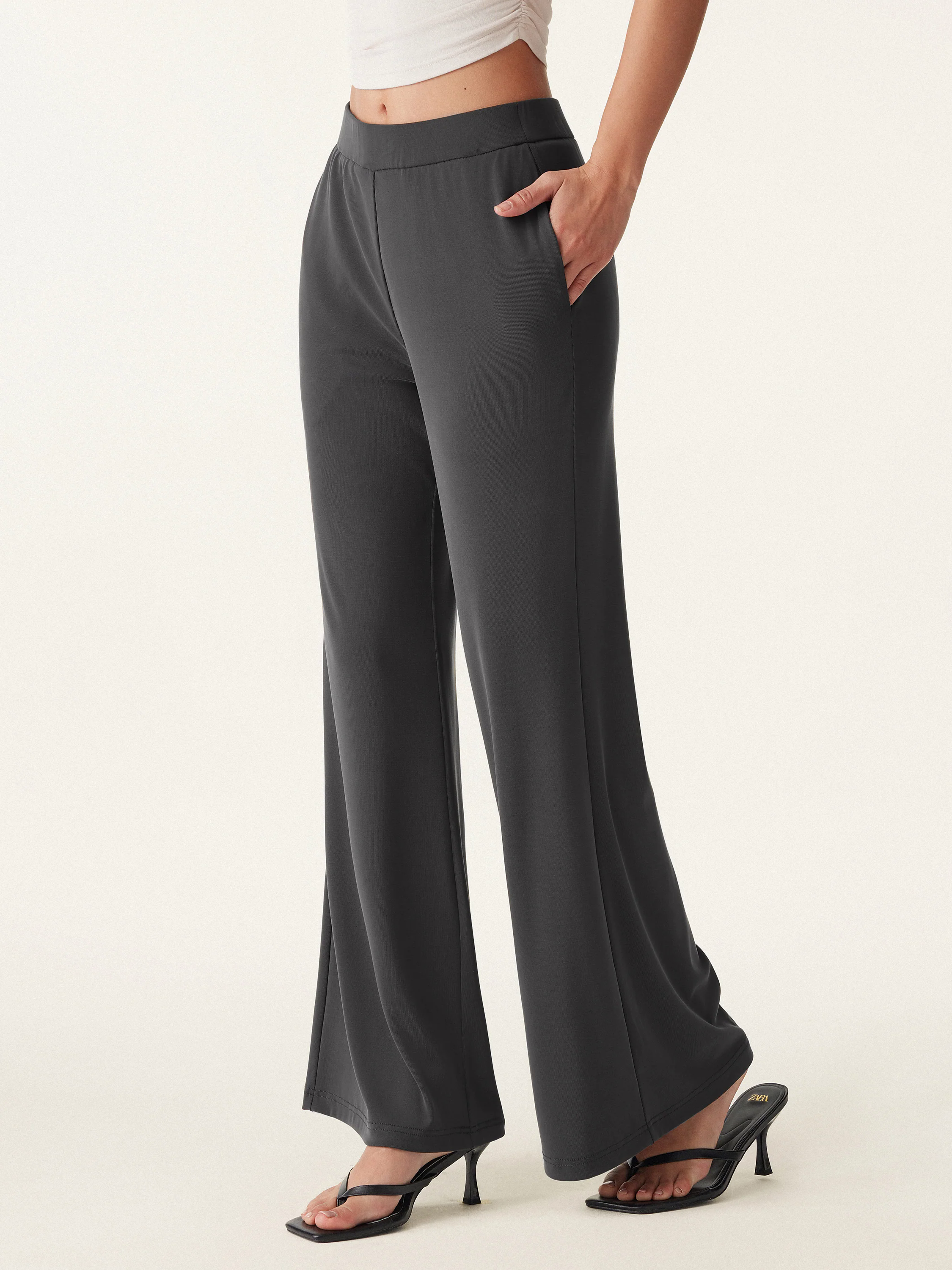 Wide Leg Pull-on Pant with Pockets Wide Leg Pull-on Pant with Pockets