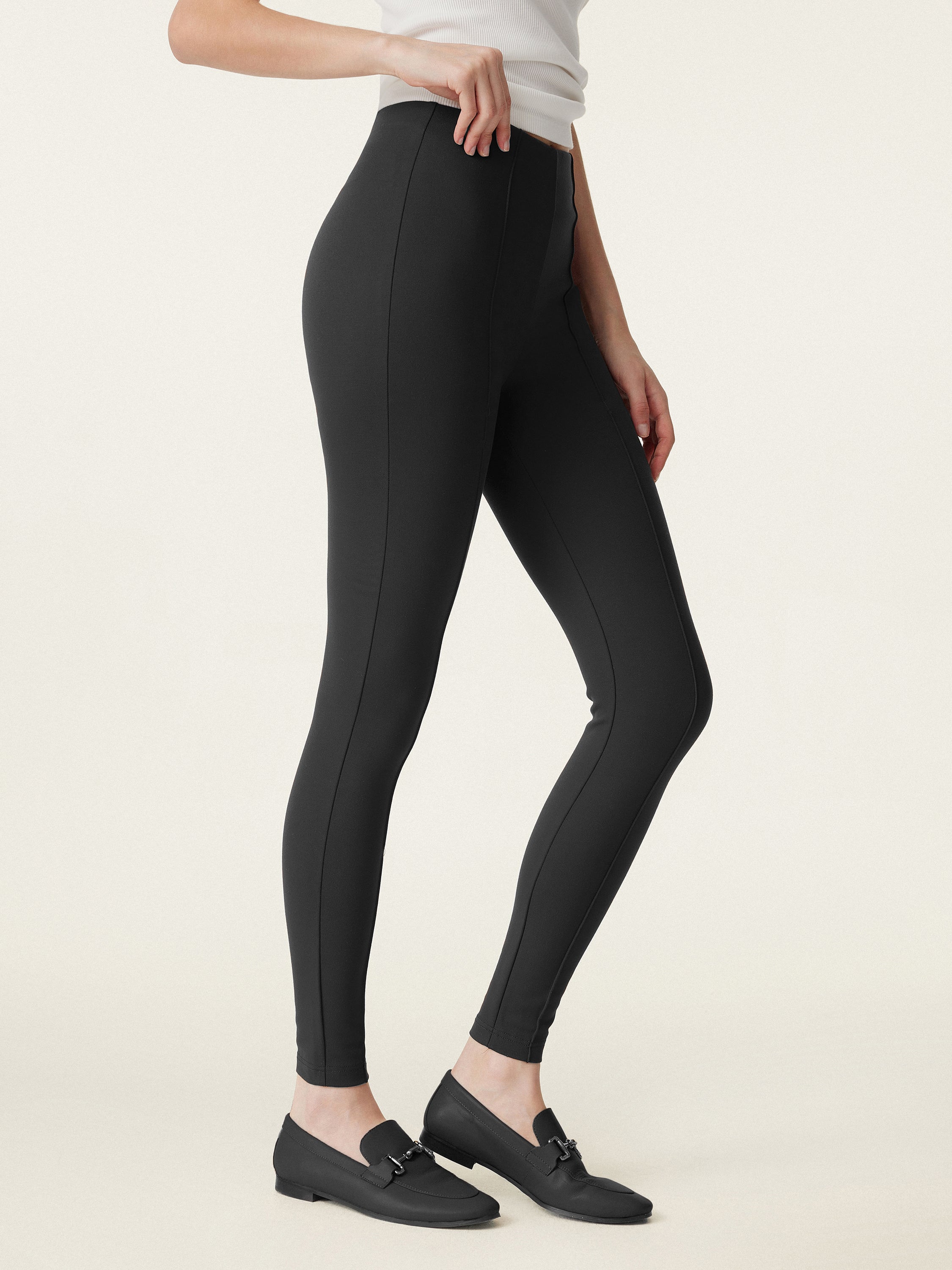 High Rise Pull-on Ankled Skinny Pant